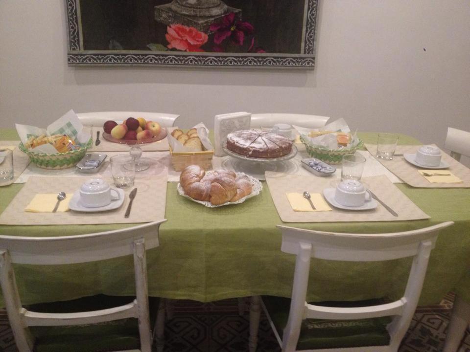 Al Decoro Bed & Breakfast Палермо Екстериор снимка